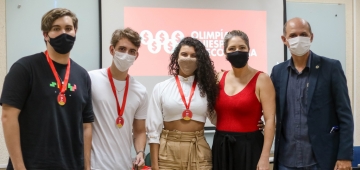 Alunos participam de Olimpíada UNIESP de Economia e Game de Investidores